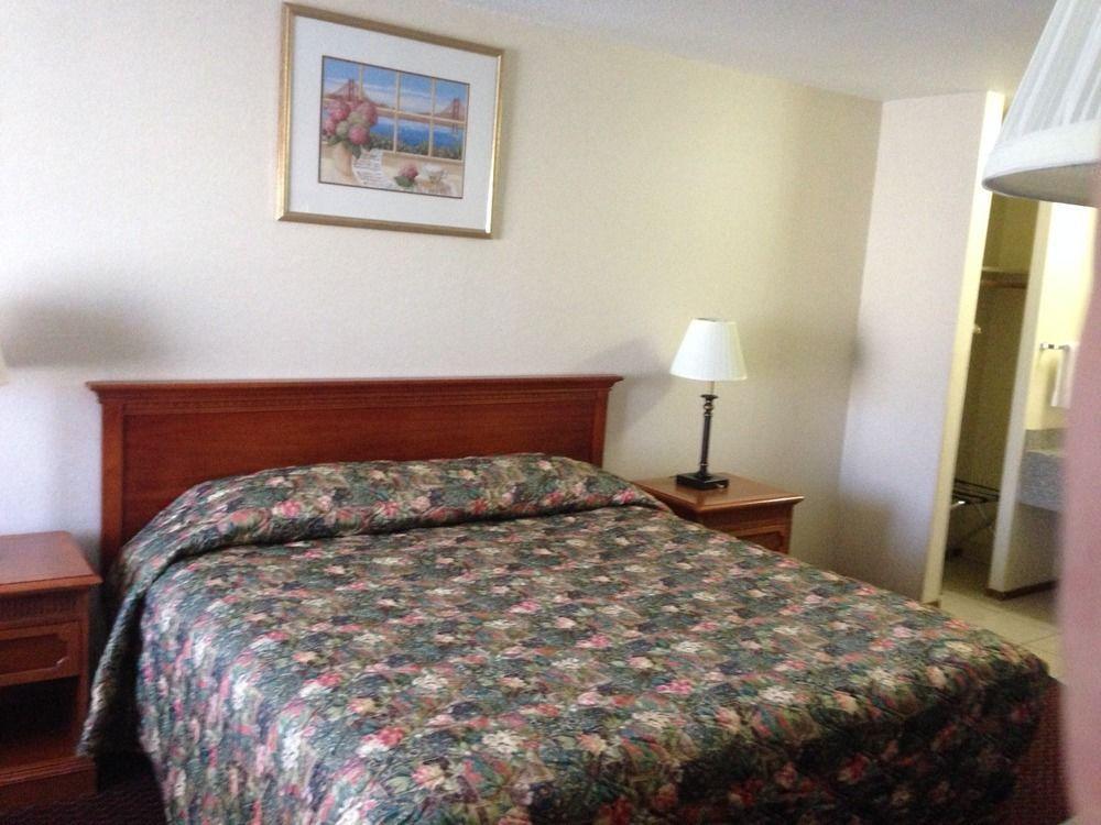 Islander Ca Motel